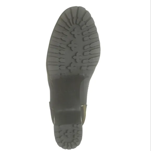 🎉HP!🎉 DKNY Lug Sole Boots Black Size 7.5