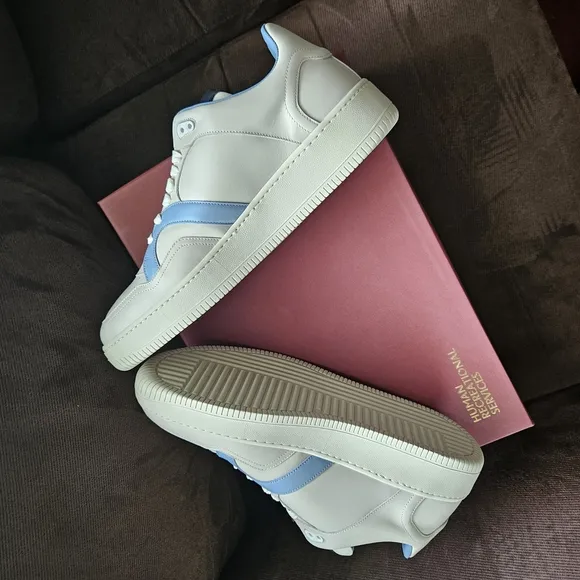 Human Recreational Services Designer Shoes