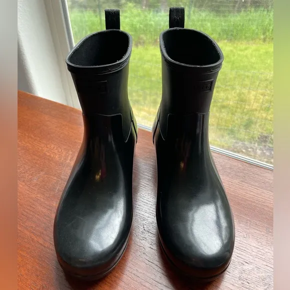 Hunter Black Shiny Duck Rubber Waterproof Rubber Outdoor Rain Utility Barn 9