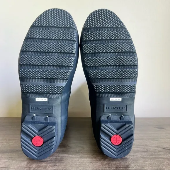 Hunter Original Short Navy Women's Boot Size 8 #B1386