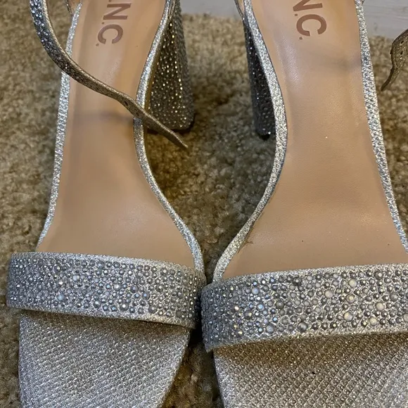INC Lexini Silver Crystal Rhinestone Sandals Block Heel Sz 7M for prom