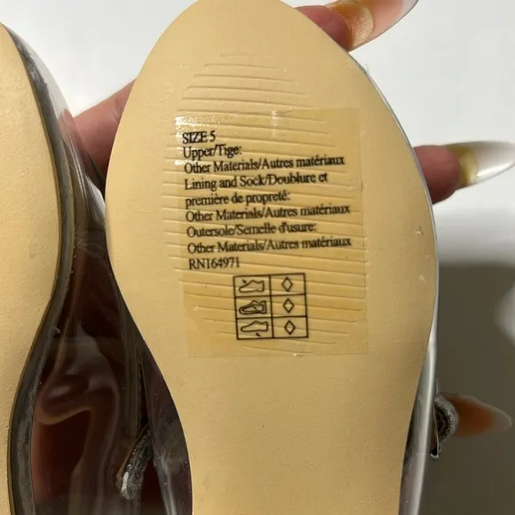 Janie and Jack x Disney Cinderella Clear Flat Shoes (NWOT)
