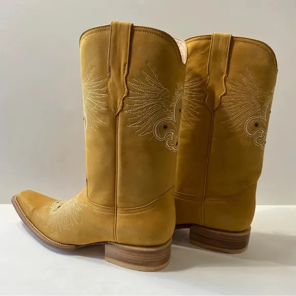 Jar Boots &quot;NEW&quot; Camel Color Embroidered Square Toe Mid Calf Pull On Boots Size 9