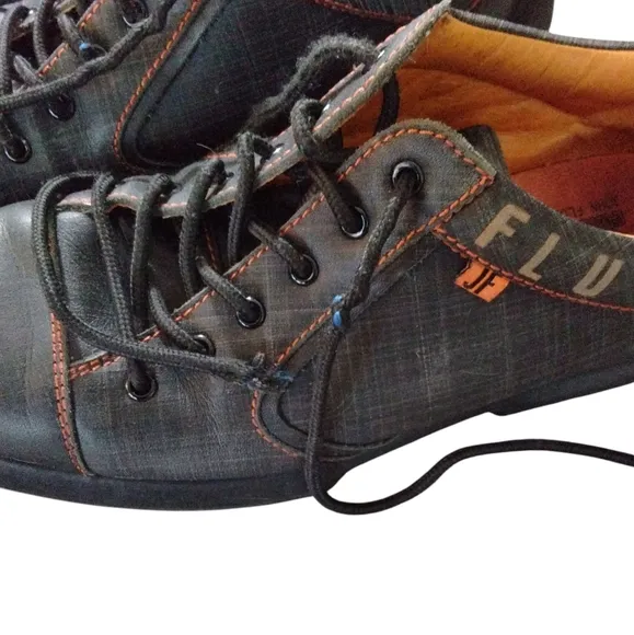John Fluevog Future Angels Black And Gray Lace Up Shoes Size 9