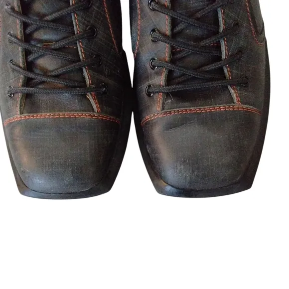 John Fluevog Future Angels Black And Gray Lace Up Shoes Size 9