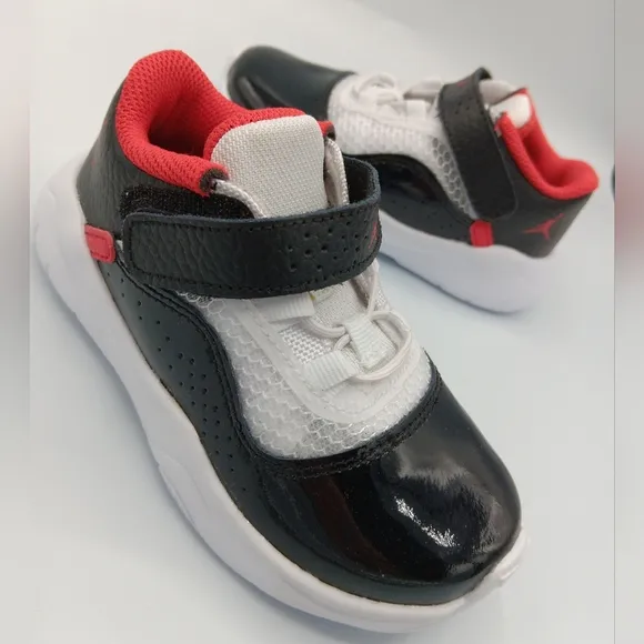 JORDAN 11 CMFT LOW (TD) BOYS SHOES Size 9C New