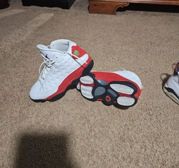 Jordan Athletic Shoes - White and Red