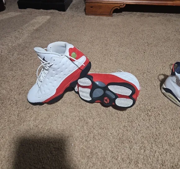 Jordan Athletic Shoes - White and Red