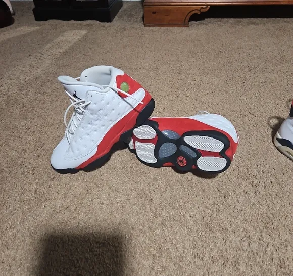 Jordan Athletic Shoes - White and Red