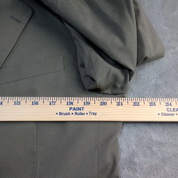 Jos. A. Bank Signature 2-Piece Suit Men's 42L Long‎ 36 x 30 Tan Wool Blend