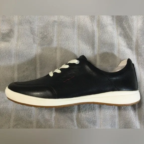 Josef Seibel Caren 41 Black Leather Sneaker EU 37 US 6 to 6.5