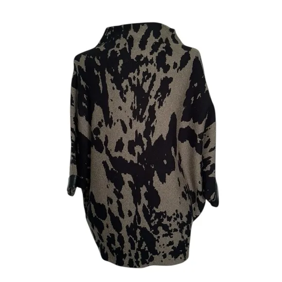 Joseph Ribkoff khaki Green black camouflage boat neck sweater leather size M