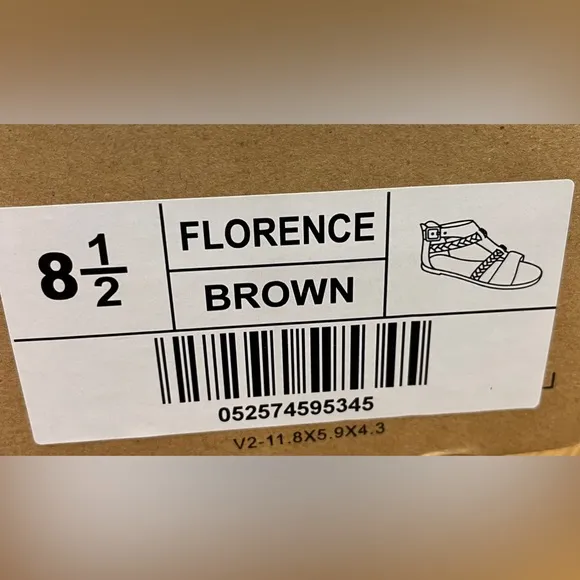 Journee Collection Womens Florence Flat Sandals. Size 8.5. Color:‎ Tan