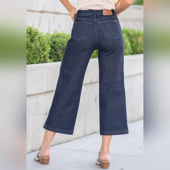 Judy Blue HR Braided Side Seam Wide Leg Straight Cropped Jeans Regular Plus NEW