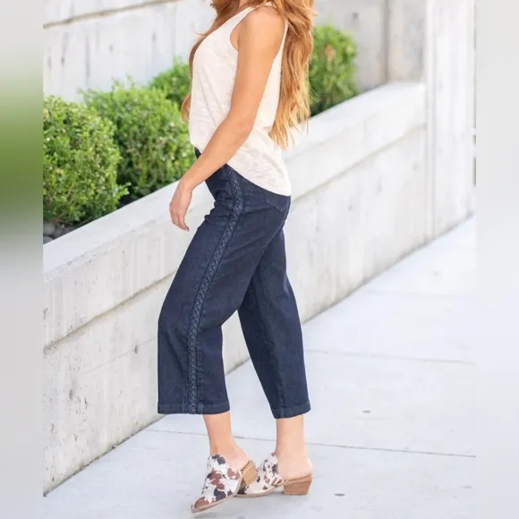 Judy Blue HR Braided Side Seam Wide Leg Straight Cropped Jeans Regular Plus NEW