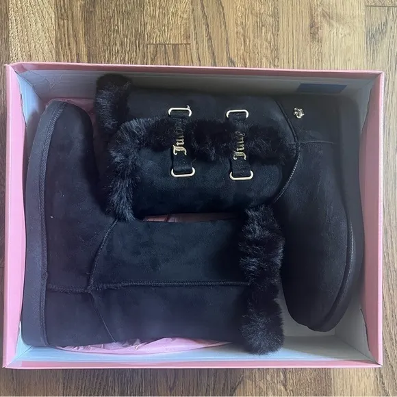 JUICY COUTURE Women's Koded Faux Fur Winter Boots Size 9. NWT