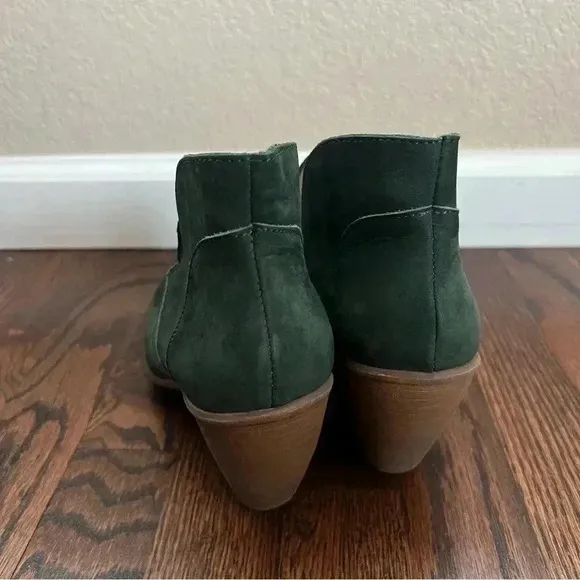 Julio de mucha Green Leather Wedge Women’s Size 7 Slip On Penny Loafer $129