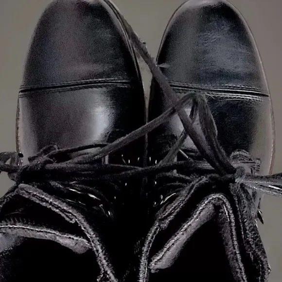 Jump J75 New in Box “Defense” Cap Toe Lace-up/Zipper Retro Black Boots, Mens’ 10