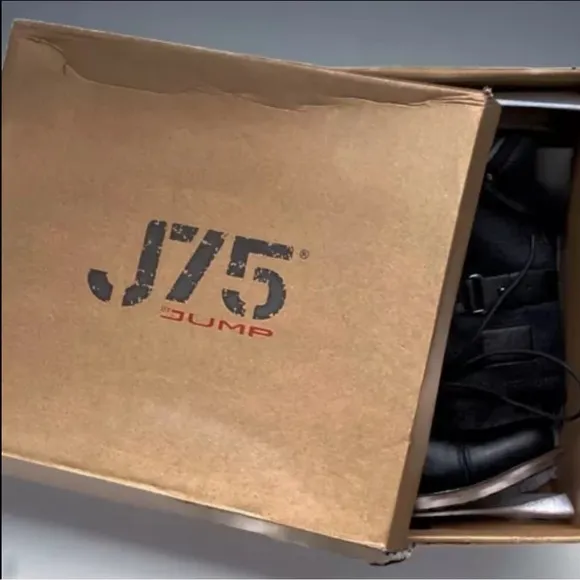 Jump J75 New in Box “Defense” Cap Toe Lace-up/Zipper Retro Black Boots, Mens’ 10