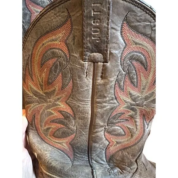 Justin Boots Mens western cowboy embroidered leather boots worn in sz 10.5 style