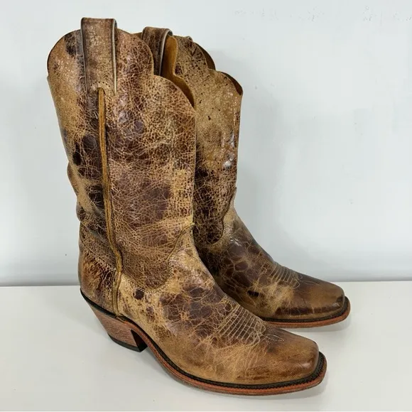 Justin Boots Women's Brown Square Toe Western Boots