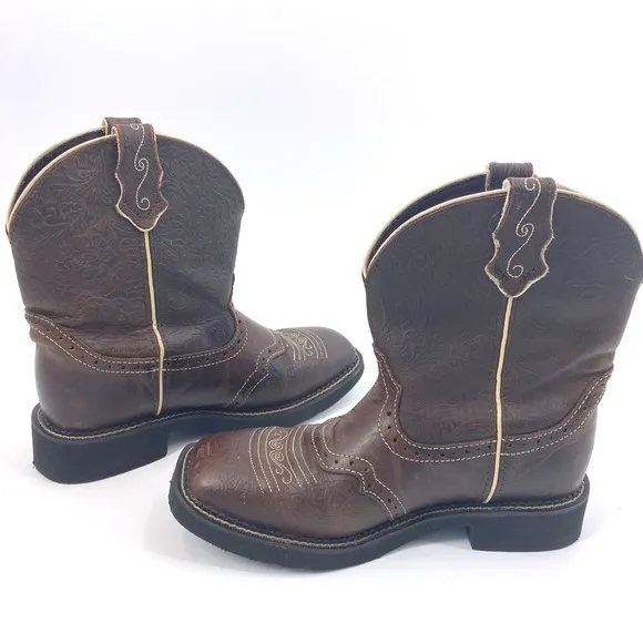 Justin Brown Flower Embossed Boots Size 9B Leather Western Cowboy Work Boots