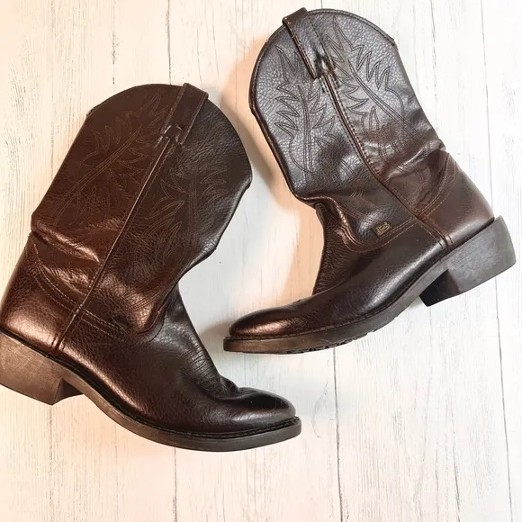 Justin Western Cowboy Boots Men's Size 10D–Dark Brown Grain Leather, Pointed Toe