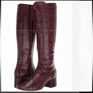 Kate Spade Lake Maroon Snake Embossed Lace Up Boots Size 10M