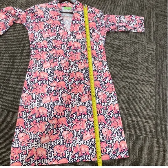 Kathrine Way‎ Elephant Midi Dress 3/4 sleeve size Med Nylon Spandex