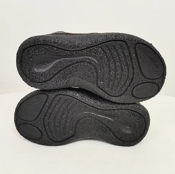 Keen Little Kid's Howser II Waterproof Chukka Boots 9 Winter Rain Boy Black Reef