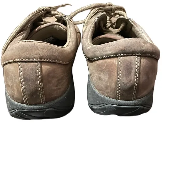 Keen Men’s Lace Up Suede Hiking Walking Outdoor Shoes Low Cut Brown Sz 11.5