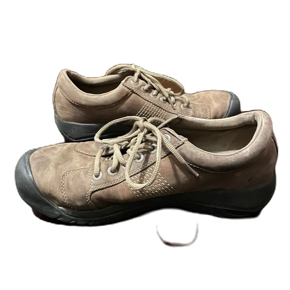 Keen Men’s Lace Up Suede Hiking Walking Outdoor Shoes Low Cut Brown Sz 11.5