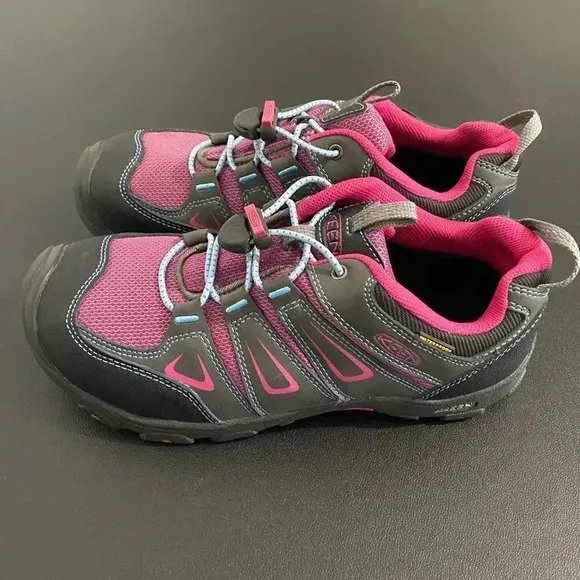 Keen Oakridge Waterproof Hiking Shoes Sneakers Outdoor New