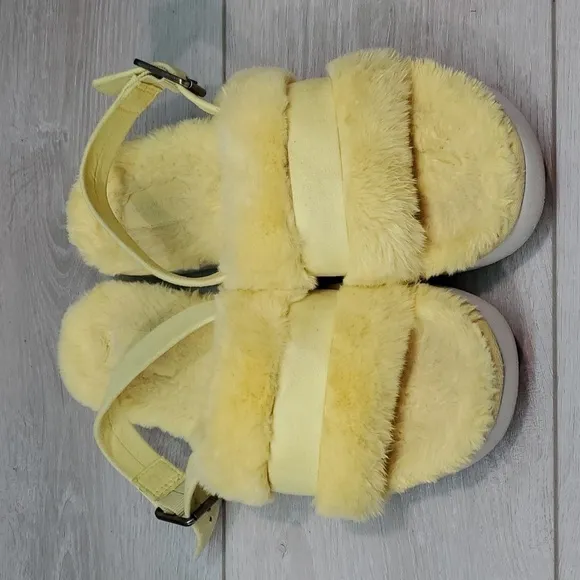 Koolaburra by UGG Women Outdoor Fur Sandals Platform shoes sz 7
