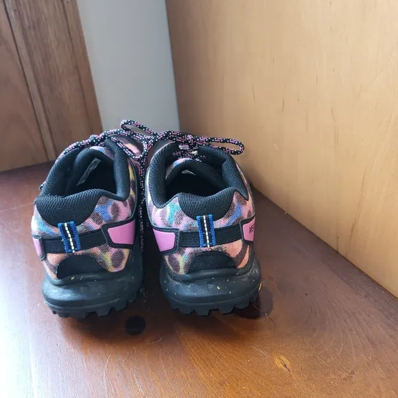 Ladies Camouflage Hiking Shoes - Pink and Black