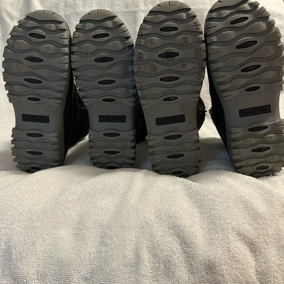 Lands’ End Kid’s Expedition Insulated Snow Boots Black Size 4