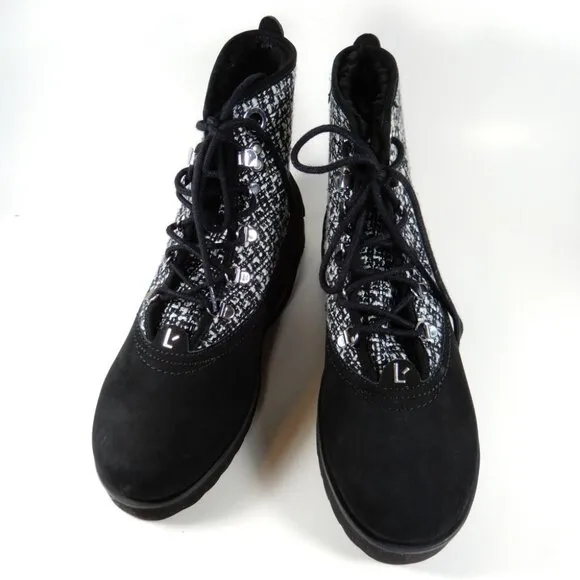 LARROUDE Vail Flat Lace up Boots Size 9 Black Suede Tweed NEW $415
