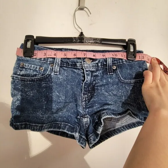 Levi's Blue Distressed White Speckled Denim Jean Short Shorts Size 24