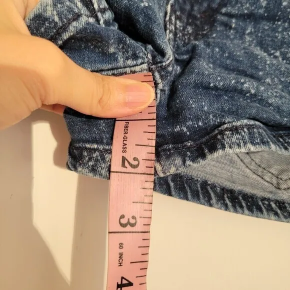 Levi's Blue Distressed White Speckled Denim Jean Short Shorts Size 24