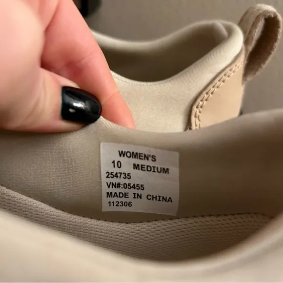 L.L. Bean Tan &amp; Black Leather Neoprene Slip-On Boots, TEK 2.5, Women’s Size 10 M