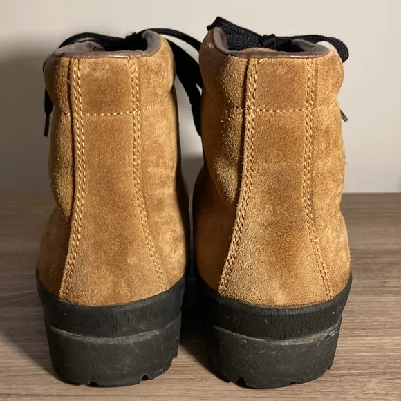L.LBean split leather thinsulate boots 9,5