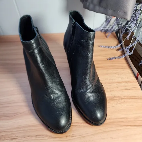 Loeffler Randall Black Leather Ankle Boots Size 10 B