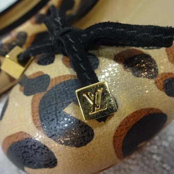 LOUIS Vuitton Leopard Print Brown Leather Flat Pumps Ballet Shoes Size 38 LV