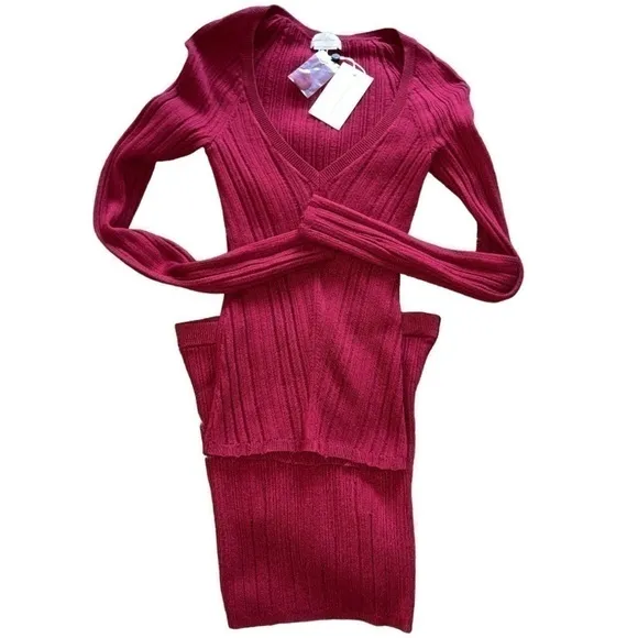 Lovers   Friends SET Sweater &amp; Skirt Mara VNeck Pullover Knit REVOLVE Maroon NWT