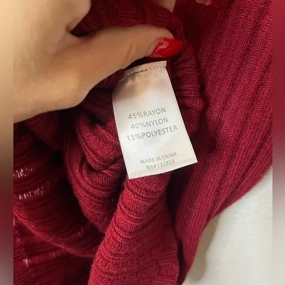 Lovers   Friends SET Sweater &amp; Skirt Mara VNeck Pullover Knit REVOLVE Maroon NWT