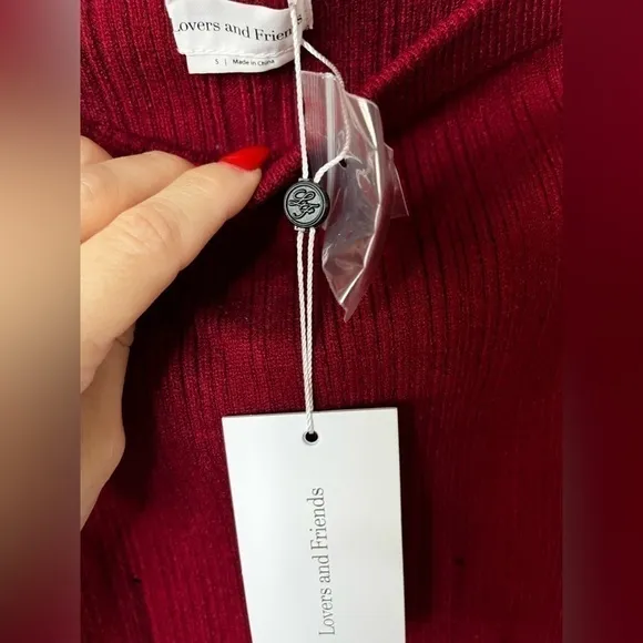 Lovers   Friends SET Sweater &amp; Skirt Mara VNeck Pullover Knit REVOLVE Maroon NWT
