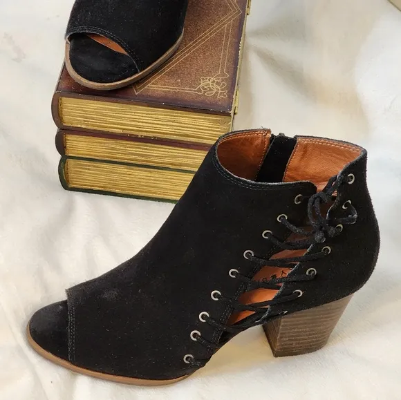 Lucky Brand Hartlee Brindle Heels Suede Lace Tie Ankle Boots Bootie Bohemian