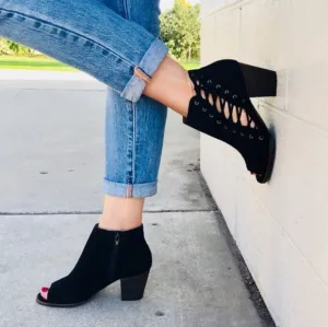 Lucky Brand Hartlee Brindle Heels Suede Lace Tie Ankle Boots Bootie Bohemian