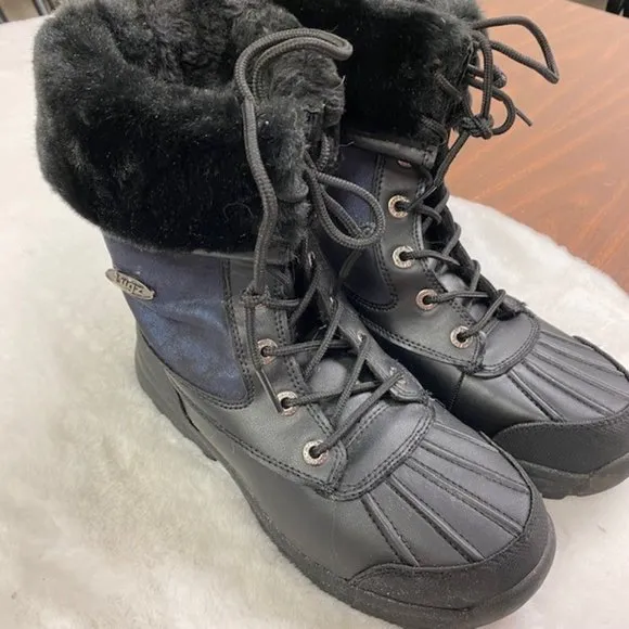 Lugz Womens Tambora Water Resistant Flat Heel‎ Winter Boots, size 8.5
