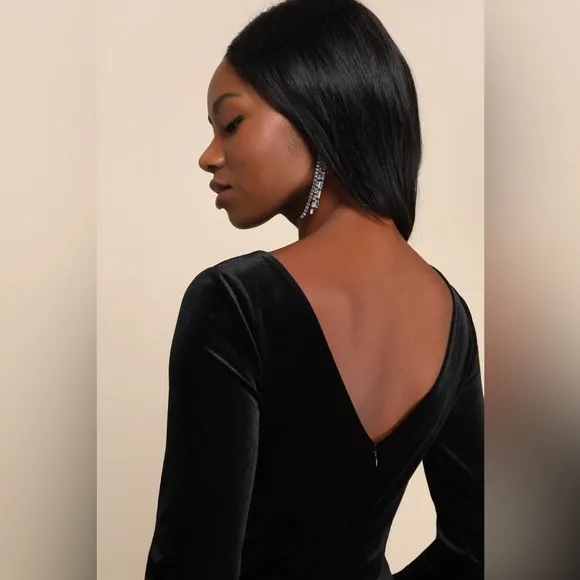 Lulus Dreaming About You Black Velvet Long Sleeve Maxi Dress